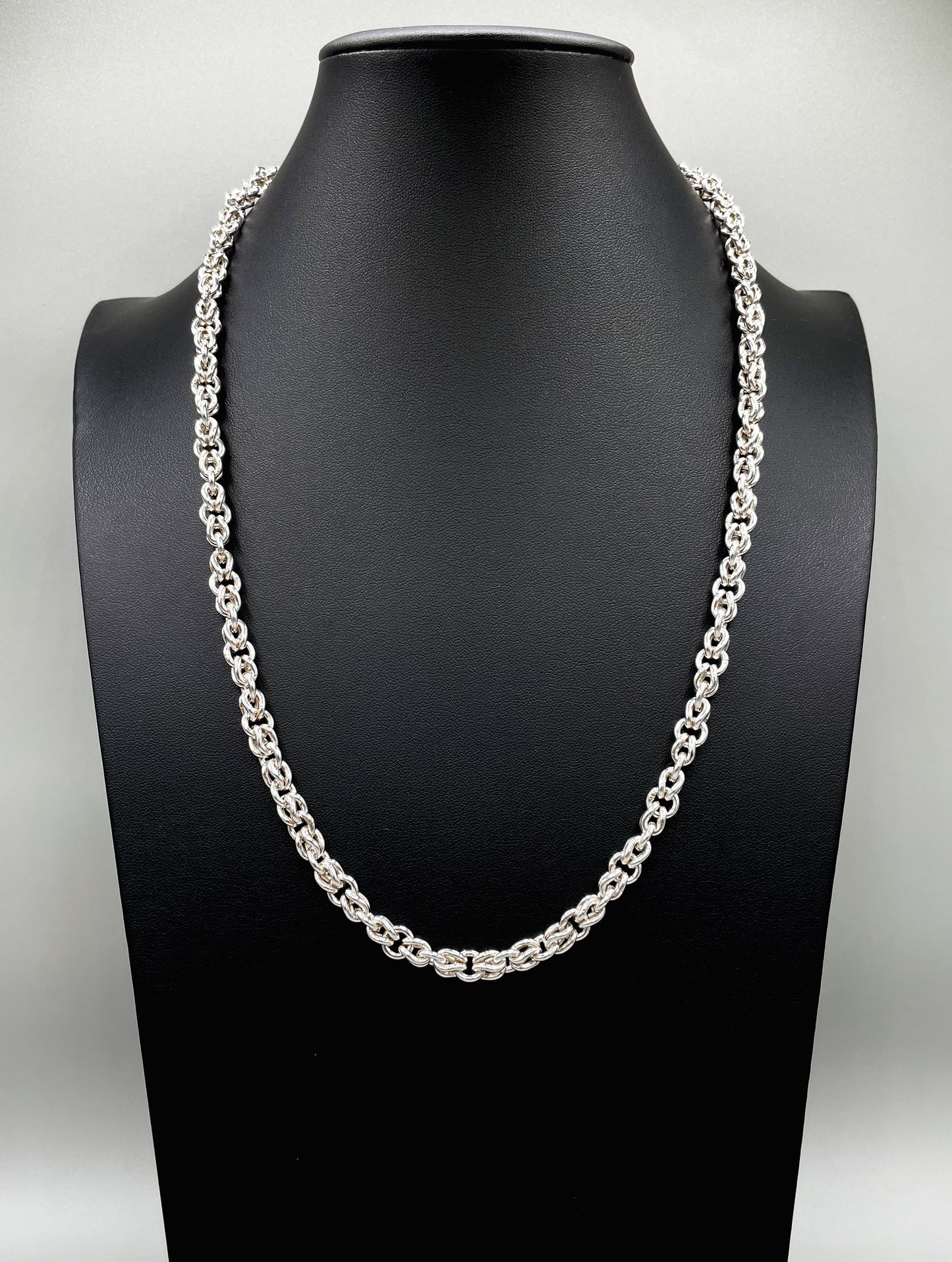 Stronghold Anniversary Chain