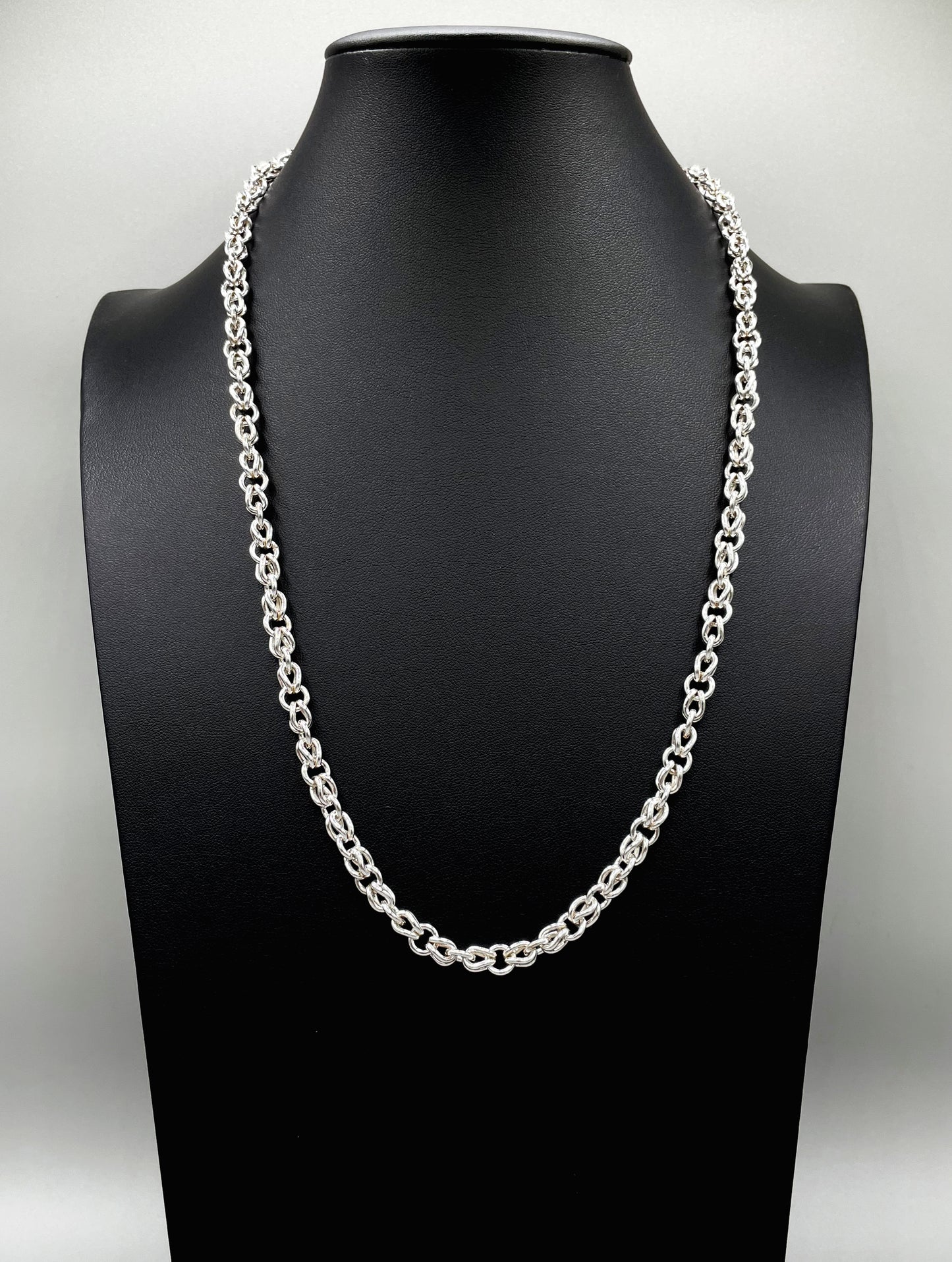Stronghold Anniversary Chain